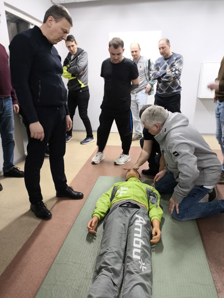 Занятия по оказанию первой помощи