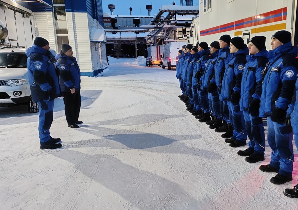 Построение персонала перед выездом