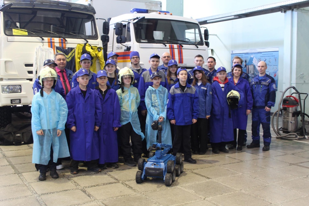 Технический тур для детей-школьников сотрудников АО "ЧМЗ" в Глазовском филиале 